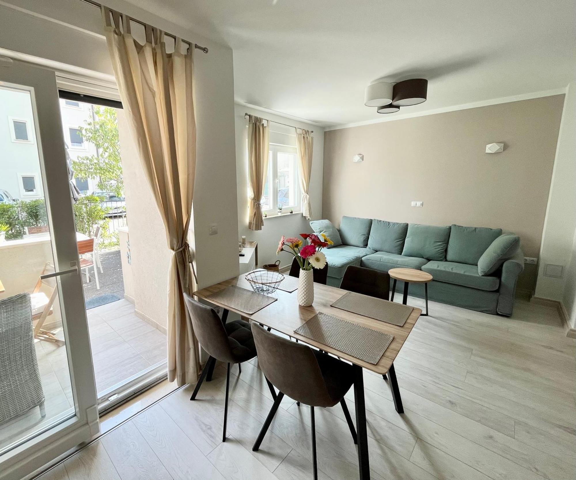 Apartment Laura Podstrana Extérieur photo